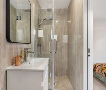 Hillsborough, 3 bedrooms - Photo 2