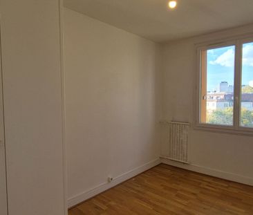 Quatre pièces Mairie d'Ivry - Photo 1