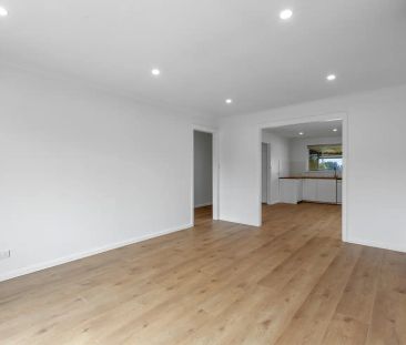 “Modern Family Home in Hallett Cove” - Photo 1