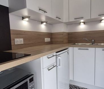 Appartement 1 pièces 28m2 REIMS 640 euros - Photo 1