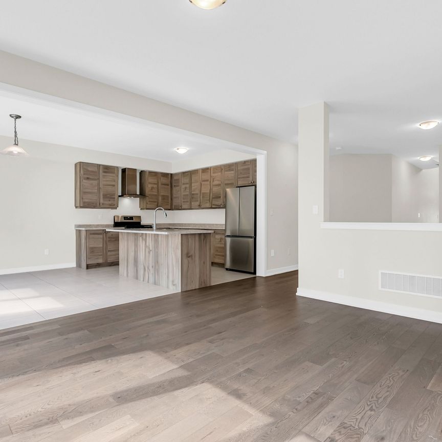 For Lease - 170 Lilac Circle, Haldimand, Ontario - Photo 1