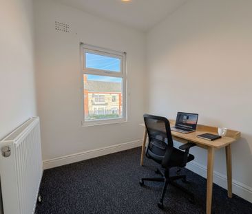 3 bed end of terrace house to rent in Welsh Road, Coventry, CV2 - Photo 3