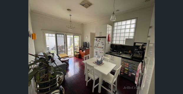 Three Bedroom Inner City Victorian Charm - Photo 1