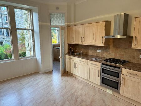 2 bedroom flat to rent - Photo 3