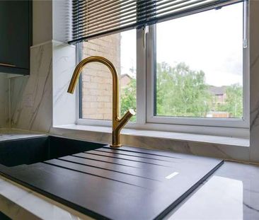 St. Pauls Court, Reading, Berkshire, RG1 - Photo 5