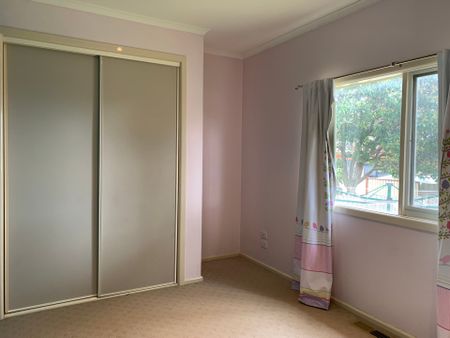 A Family Home Awaits - Photo 5