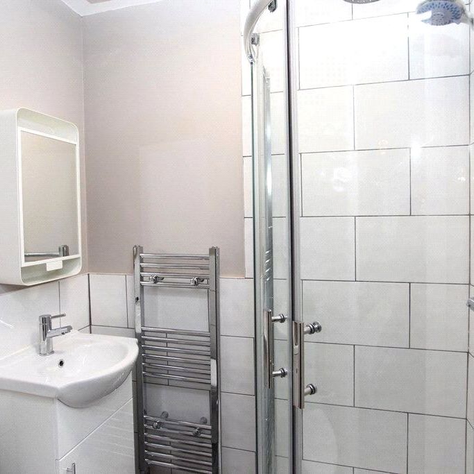 1 Bedroom House Share To Rent - Photo 1