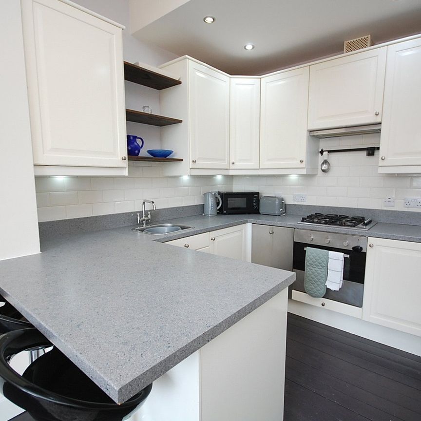 2 bedroom apartment to rent - Photo 1