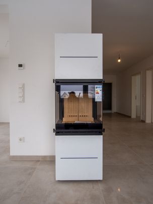 Ankommen & Wohlfühlen – Neubauwohnung mit Kamin und Balkon - Photo 1