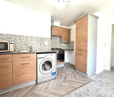 2 bedroom apartment to rent - Photo 5