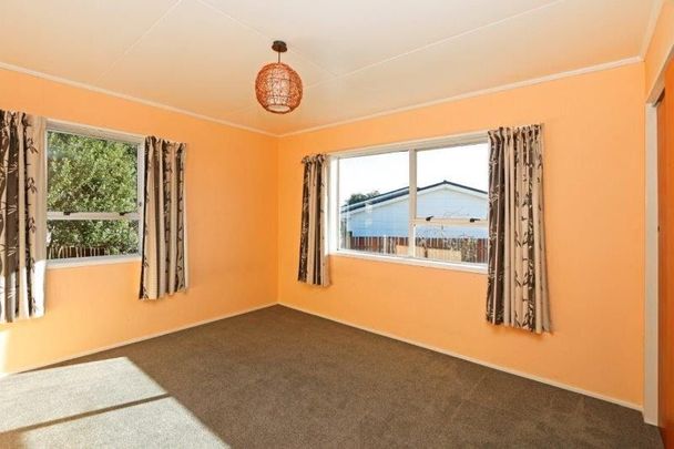 29 Murdoch Street,Hawera - Photo 1