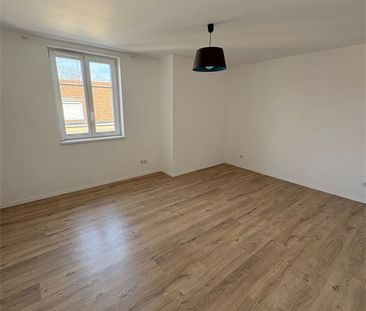Location Appartement 3 pièces 65m² - Photo 2