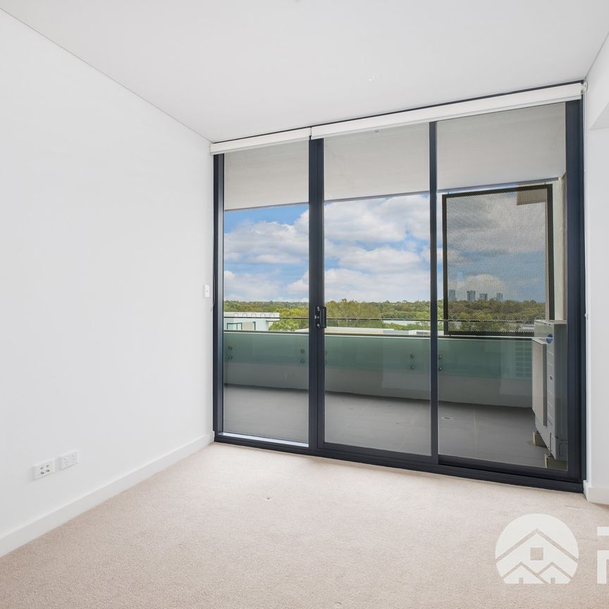 For Lease: Stylish 2+S/2/2 Apartment at 302/8 Hilly Street, Mortlake - Photo 1