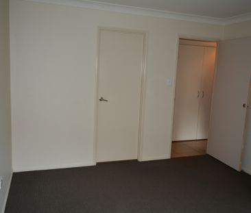 3/16 Anzac Avenue, NEWTOWN - Photo 3