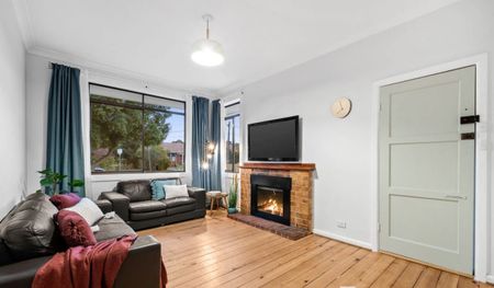 10 Eden Street, Heidelberg Heights VIC 3081 - Photo 5