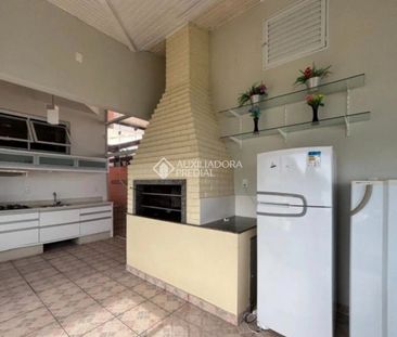 Casa com 3 quartos e 300m² para alugar em Sambaqui, Florianópolis. - Photo 6