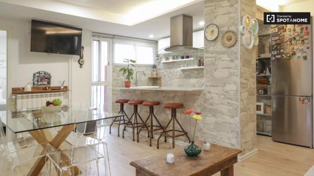 3-bedroom apartment for rent in Coslada. - Foto 1