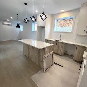 Luxueux, Neuf et Grand 41/2 Libre 1 juillet 2026 - Photo 2