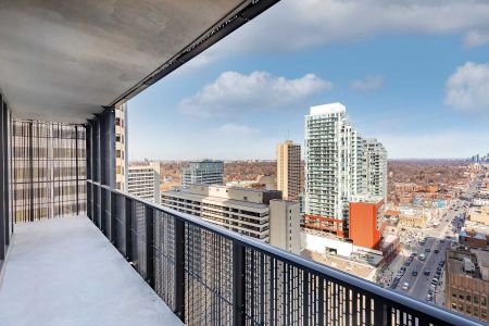 For Lease - 8 Eglinton Avenue Unit# 2005, Toronto, Ontario - Photo 3