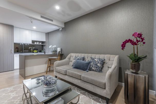 Spacious One Bedroom in "Koben" in Campbell - Photo 1