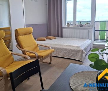PRENAJATÉ-Na prenájom príjemný, svetlý a útulný 1 izb. byt v Záhors... - Photo 2