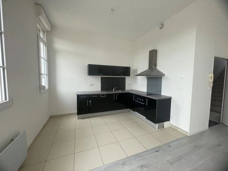 Location Appartement 3 pièces 63 m2 à Saint-Quentin - Photo 4