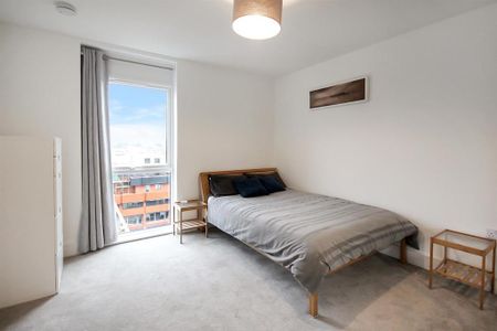 2 bedroom flat to rent - Photo 5