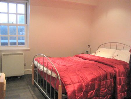 2 Bed Quiet and Spacious Flat to Rent, 2 mins from Mile End Tube, London - Photo 3