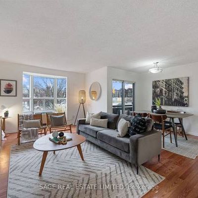 | ETOBICOKE | 3 BDRM + 1.5 BATH LAKESHORE APARTMENT FOR RENT - Photo 1