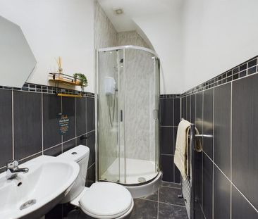 4 bedroom house to rent - Photo 3