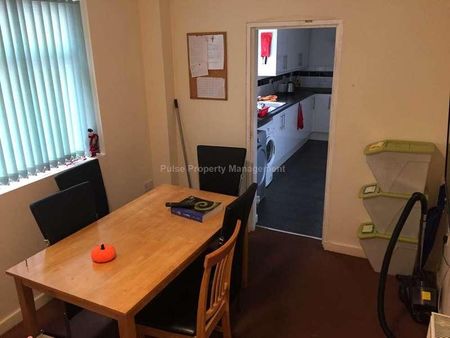 All Bills Included - Great Western Street, Rusholme Just A Short Walk From Oxford Road & Universities, M14 - Photo 2