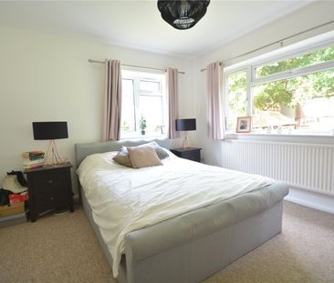 Axwood, Epsom, Surrey, KT18 7DR - Photo 5