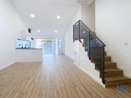 Moradia T3 - Photo 1
