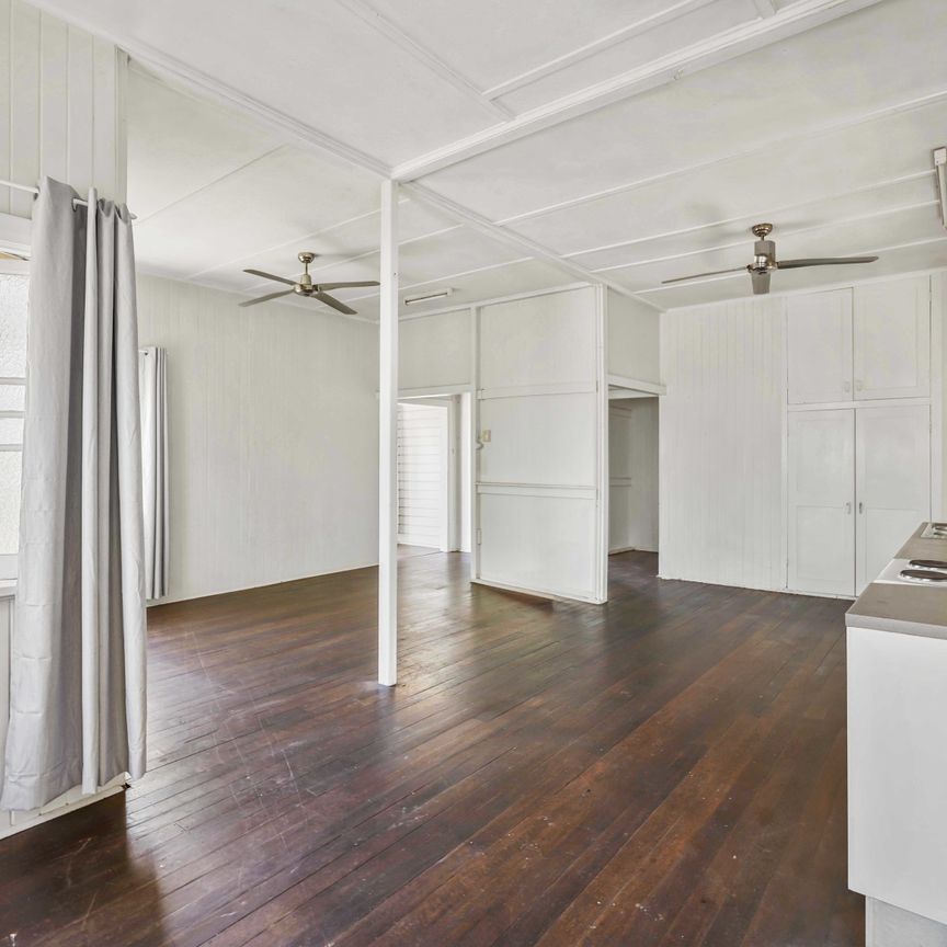 Welcome to Your New Home - A Classic Queenslander Close to it All! - Photo 1