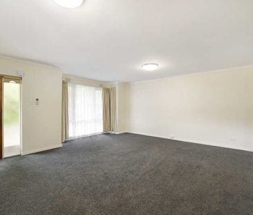Renovated Comfort in Central Blackburn - Photo 6