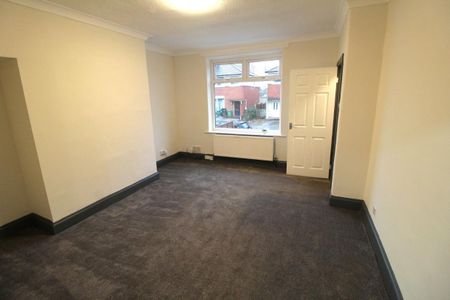 62 Tennyson Road, Middleton, Manchester, M24 2WS - Photo 3