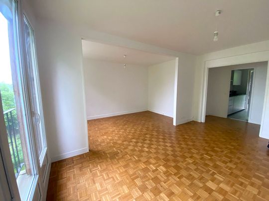 Apartment - Photo 1