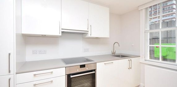 Studio to rent - Photo 2