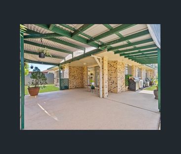 11 Silver Glade Drive, Elanora, Qld 4221 - Photo 1