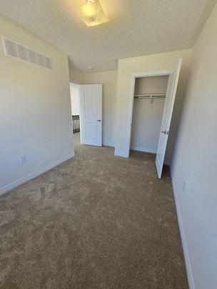 For Lease - 2047 Horace Duncan Cres N/A, Oshawa, Ontario - Photo 1