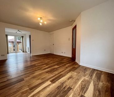 Derby Wynd, Carfin - Photo 1