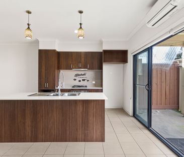 Good Sized Family Townhouse - Photo 4