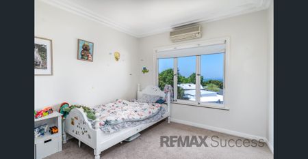 Functional Family Living in a Quiet Rangeville Street - Photo 3