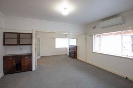 254 Arthur Street, Fairfield, VIC 3078 - Photo 3