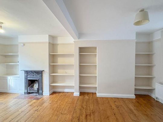 2 bedroom terraced house to rent - Photo 1