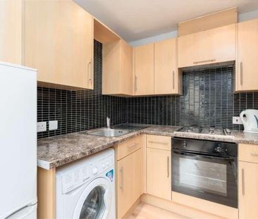 Smithfield Street, Gorgie, Edinburgh, EH11 - Photo 6