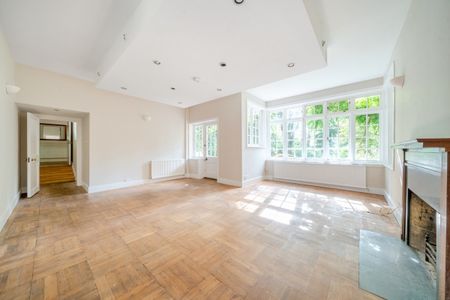 6 bedroom detached house to rent - Photo 5