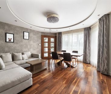 The Bishops Avenue, N2, London - Photo 3