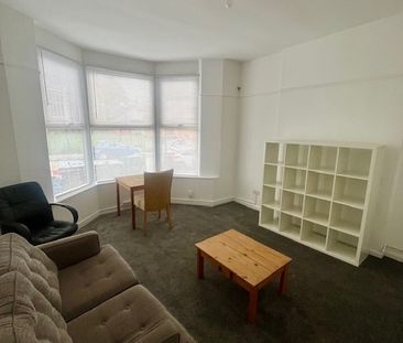 1 Bed Flat, Edgbaston, B16 - Photo 4