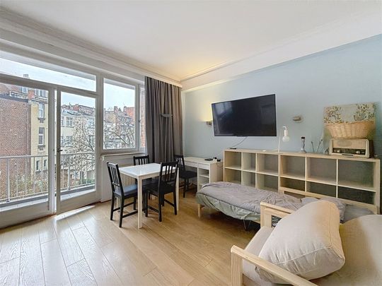 Studio meublé avec balcon - Photo 1